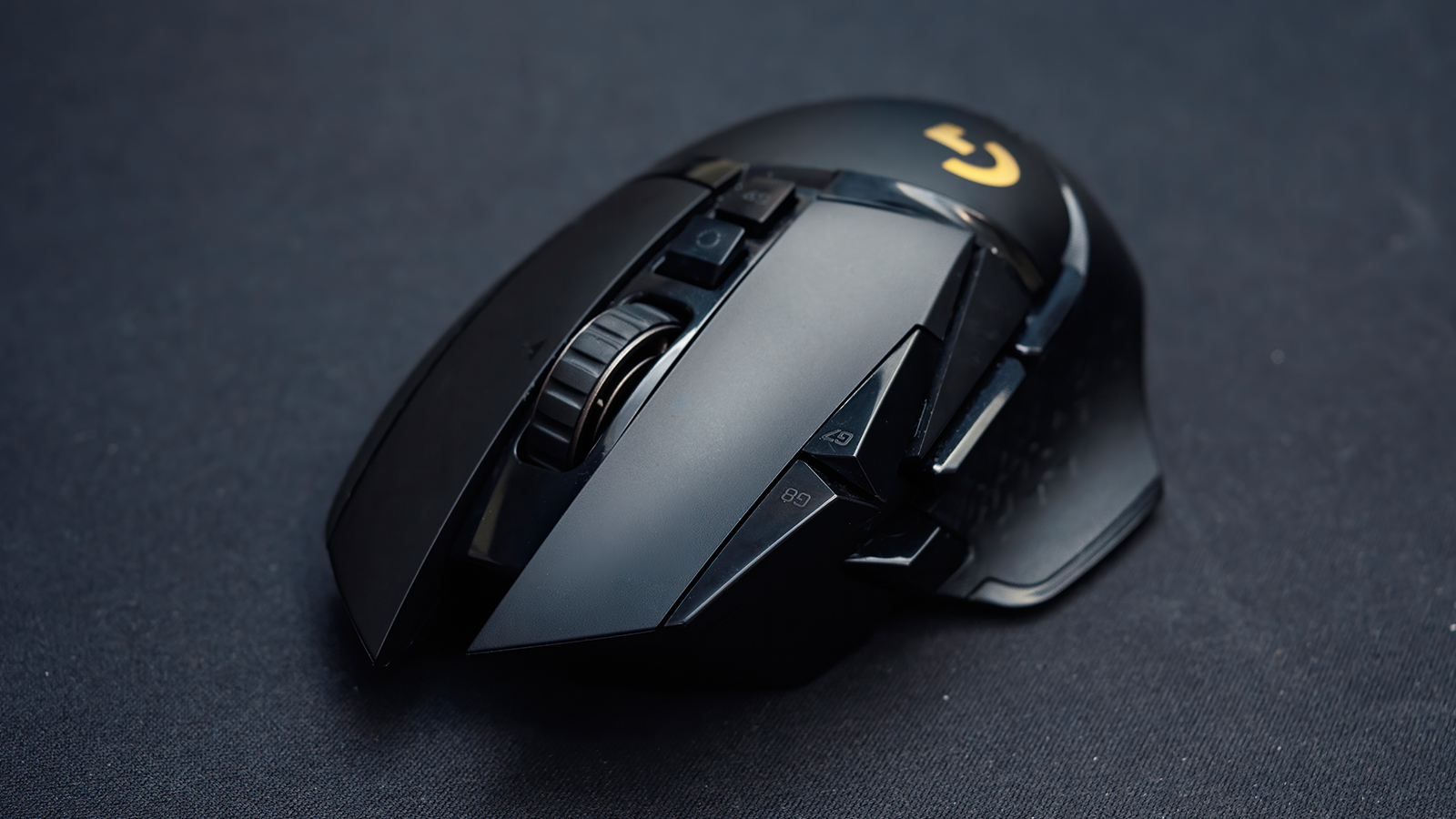 Тонкая настройка компьютерной мыши Logitech возможна лишь с помощью предоставляемого производителем ПО, тогда как для базовой функциональности хватит средств ОС