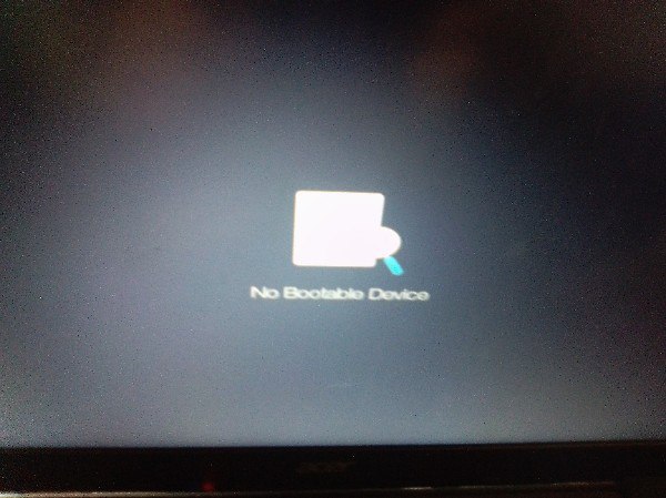 «no bootable device: insert boot disk and press any key» — как исправить