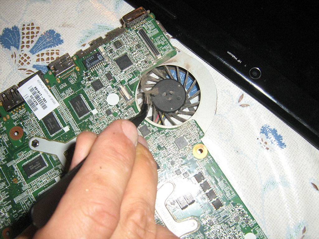 Как разобрать ноутбук hp